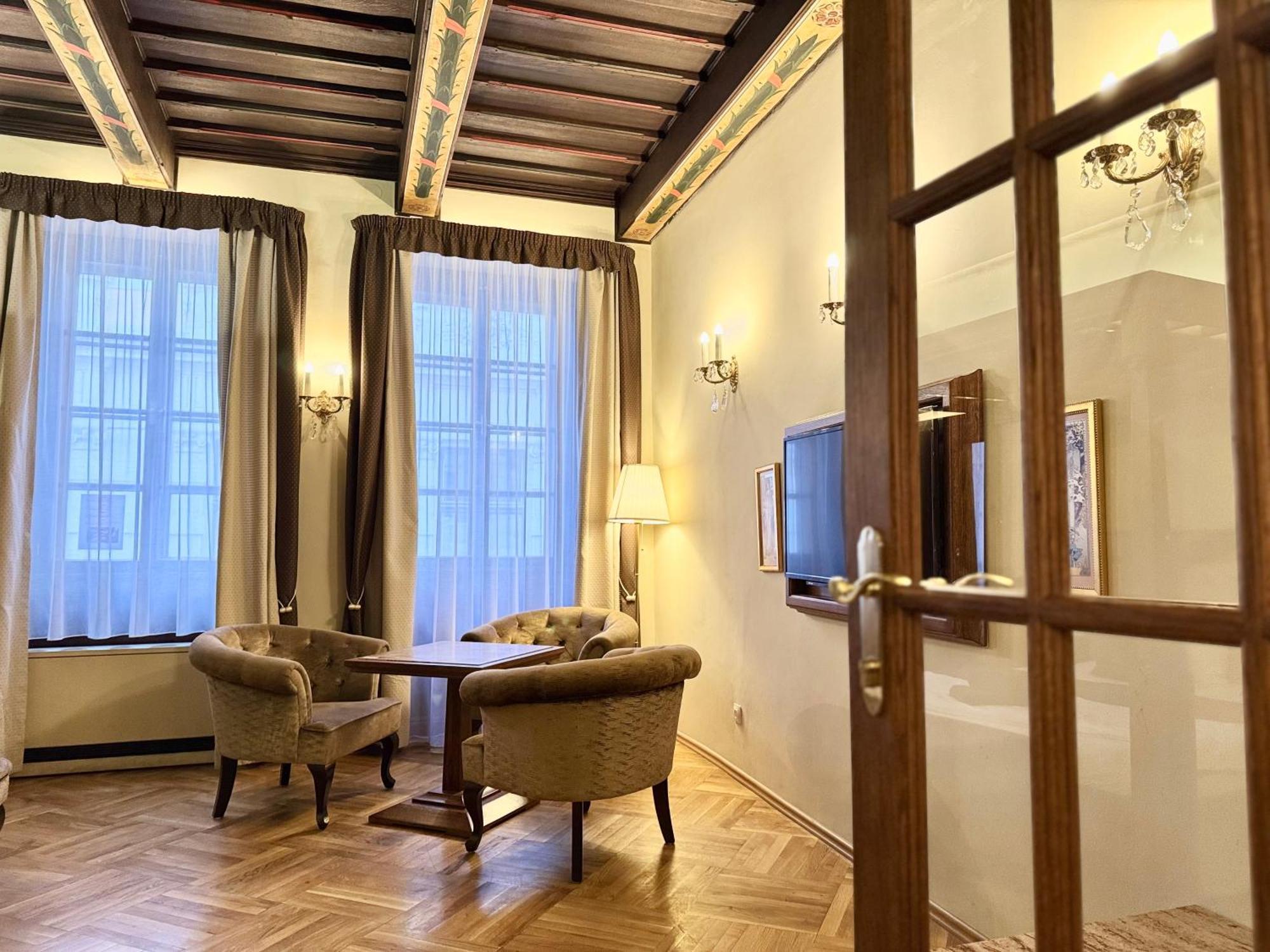 Traditional Prague Apartment 외부 사진